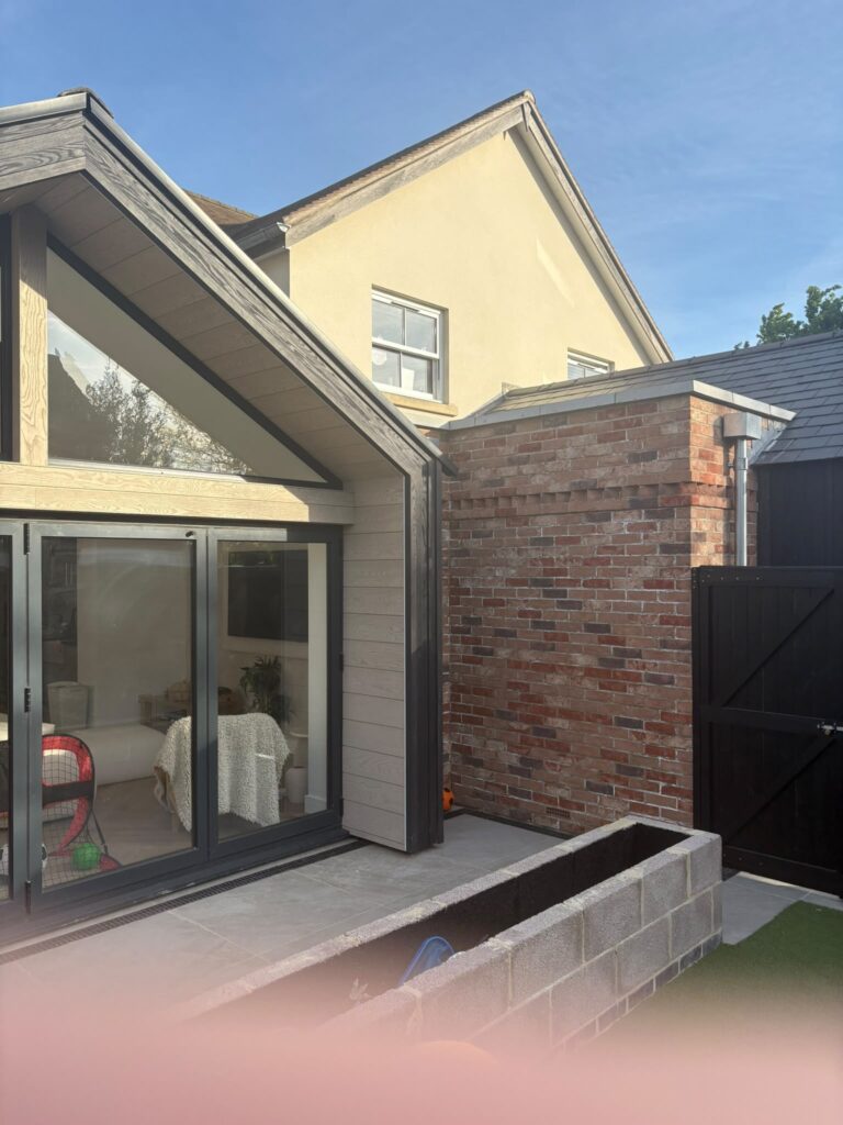 03 rear extension bifold exterior